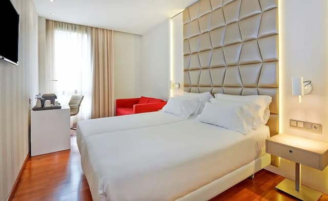 NH Collection Barcelona Pódium-Family Room, Connecting Rooms (2 Adults + 1 Child)-3