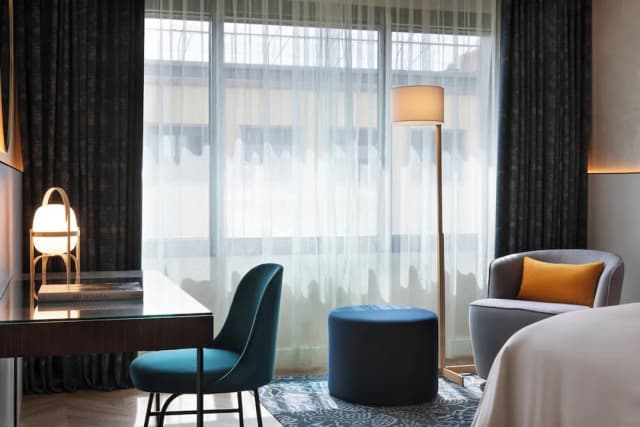 Renaissance Barcelona Hotel-Room (Prestige)-3