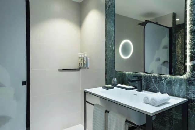 Renaissance Barcelona Hotel-Room, 1 King Bed (Urban)-5