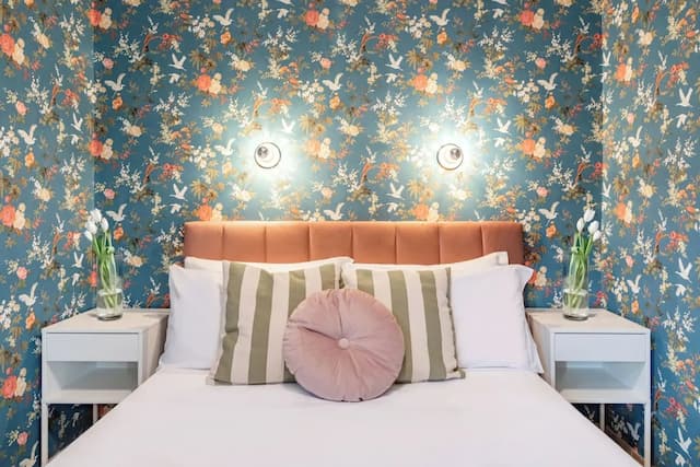 西班牙飯店-全景雙人房, 露台-1