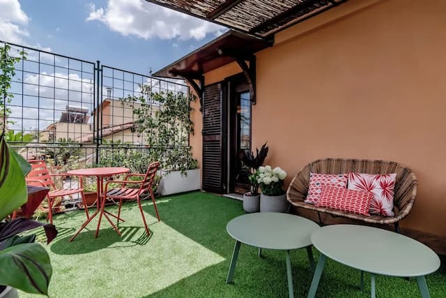 西班牙飯店-全景雙人房, 露台-5