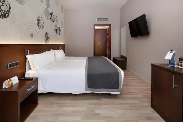 Hotel HCC Taber-双人房或双床房-8