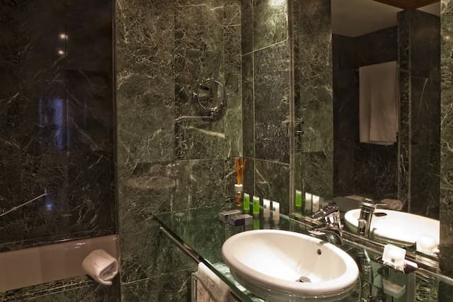 AC Hotel Aitana by Marriott-Superior Room, 1 King Bed-7