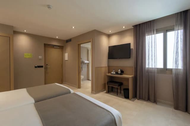 Gran Hotel Barcino-Double Room-3