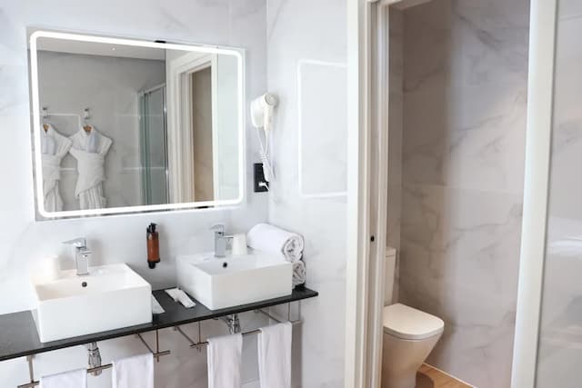 歐洲斜港飯店-普通套房, 海景-13