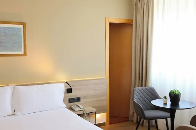 歐洲斜港飯店-家庭客房-3