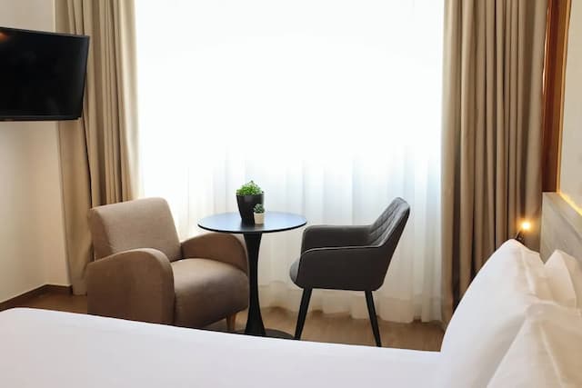 歐洲斜港飯店-家庭客房-2