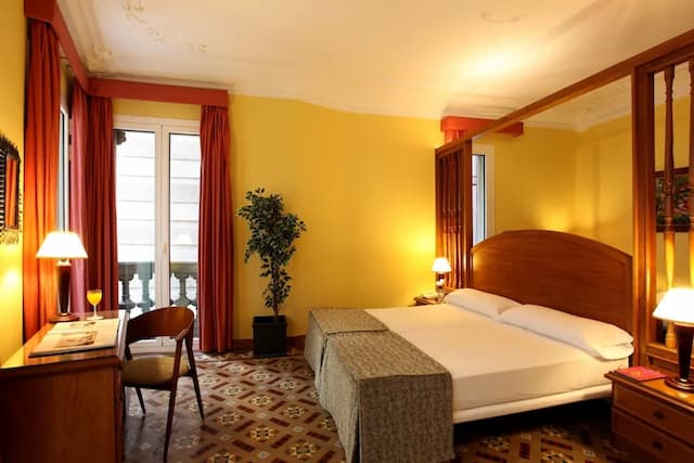 努維爾飯店-普通套房-2