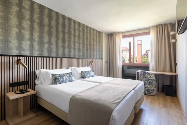 金字塔拉斐爾飯店-高級雙人房-8