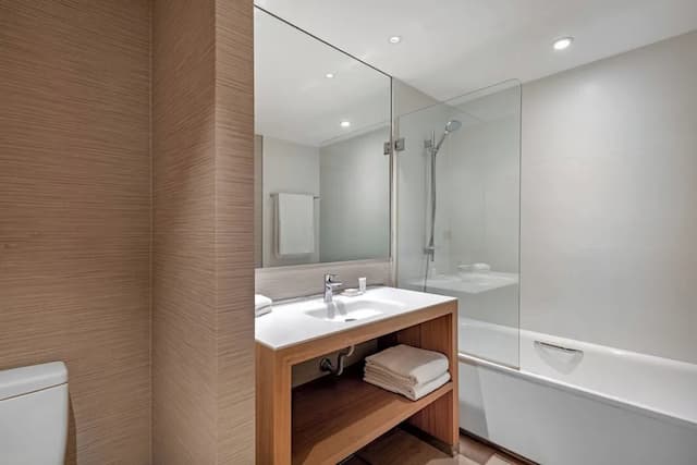 迪亞格納里拉萬豪 AC 酒店-標準客房, 1 張特大雙人床-6