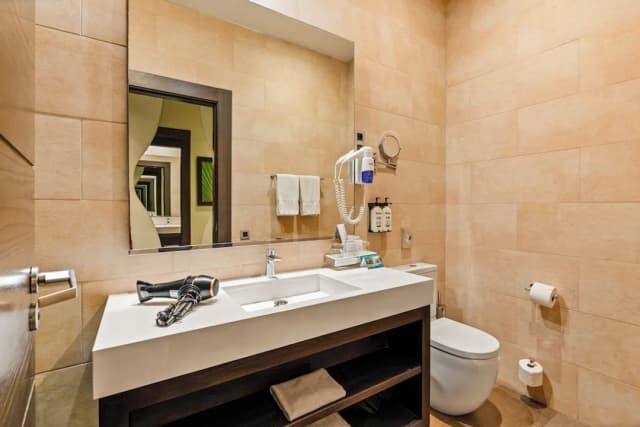 Hotel Indigo Barcelona - Plaza Catalunya by IHG-Premium Room-2