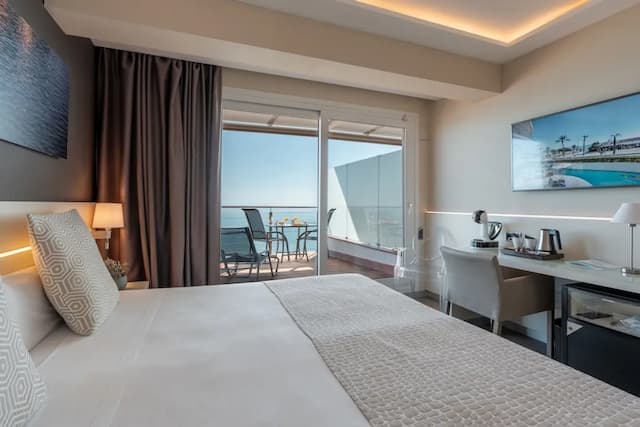 卡莉波利斯酒店-高級雙人或雙床房, 露台, 海景-2