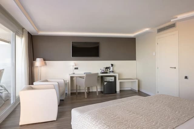 卡莉波利斯酒店-普通套房, 露台, 部分海景 (Single Use)-4