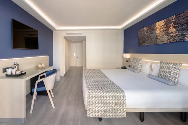 卡莉波利斯酒店-標準雙人或雙床房, 露台, 部分海景-3