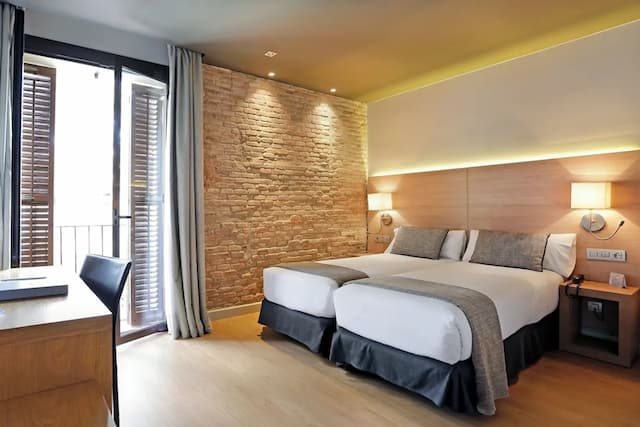 蘭布拉拱門酒店-雙床房, 城市景-5