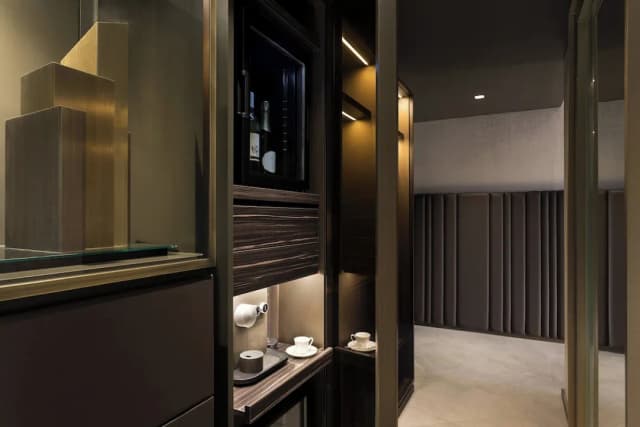 The Pantheon Iconic Rome Hotel, Autograph Collection-Deluxe Room, 1 King Bed-2