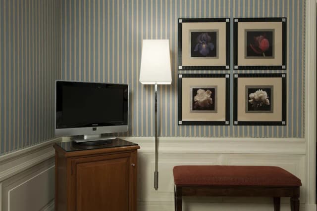 ホテル スタンダール-クラシック ルーム-2