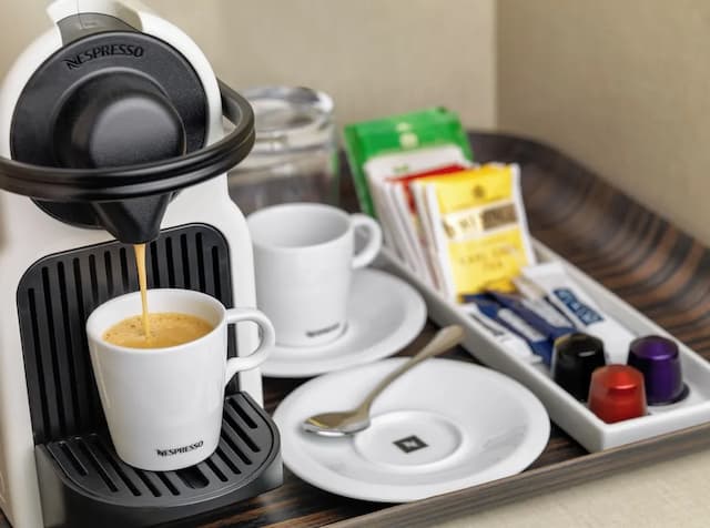 H10 우르키나오나 플라자-스탠다드 더블룸-6