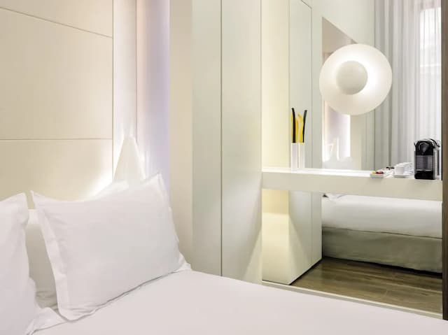 H10 우르키나오나 플라자-Essential  Double-3