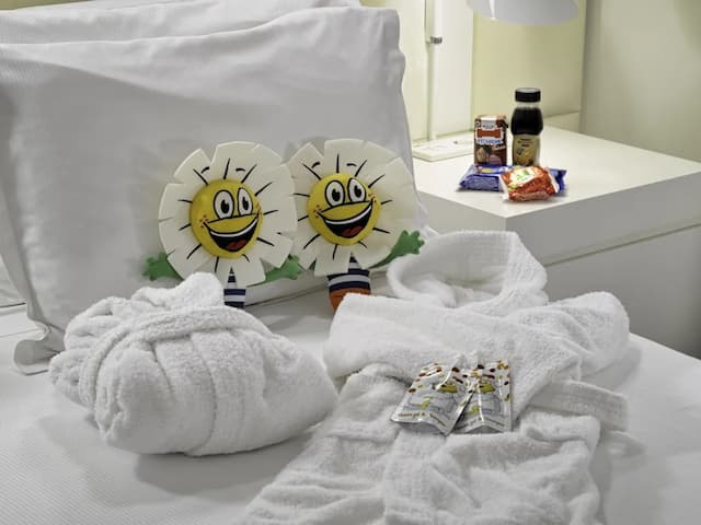 H10 우르키나오나 플라자-패밀리 더블룸-3