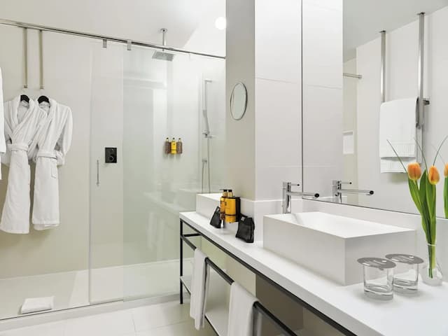 H10 우르키나오나 플라자-패밀리 더블룸-7