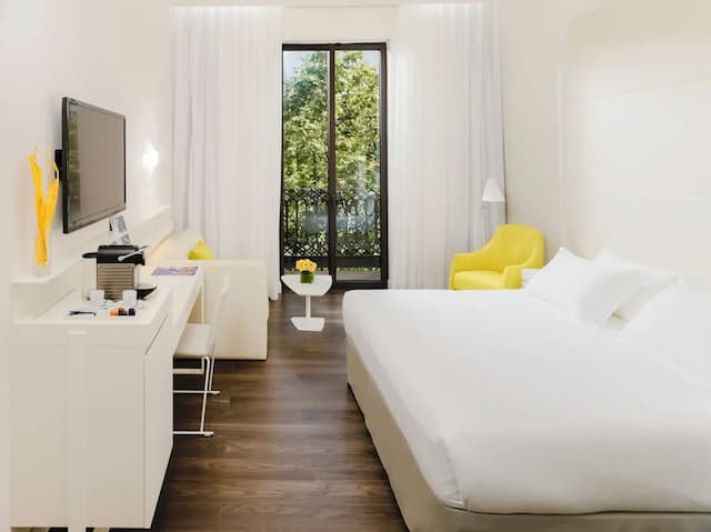 H10 우르키나오나 플라자-트리플룸-4