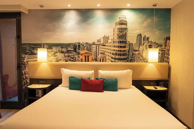 Hotel Indigo Madrid - Gran Via by IHG-标准房, 1 张特大床-8