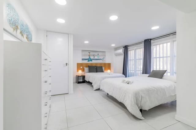 LooP 아메리카 - 성인 전용-스튜디오-1