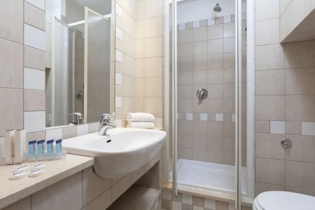 甘迺迪飯店-雙人或雙床房-8