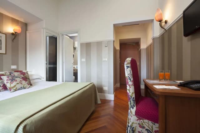 甘迺迪飯店-雙人或雙床房-4