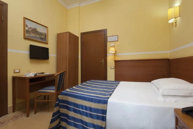 甘迺迪飯店-單人房-2