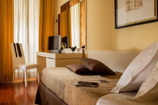 牛津飯店-經濟單人房-1