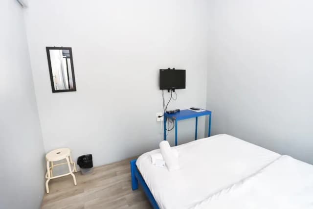 洛芙戴爾車站飯店青年旅舍-雙人房, 共用浴室-9