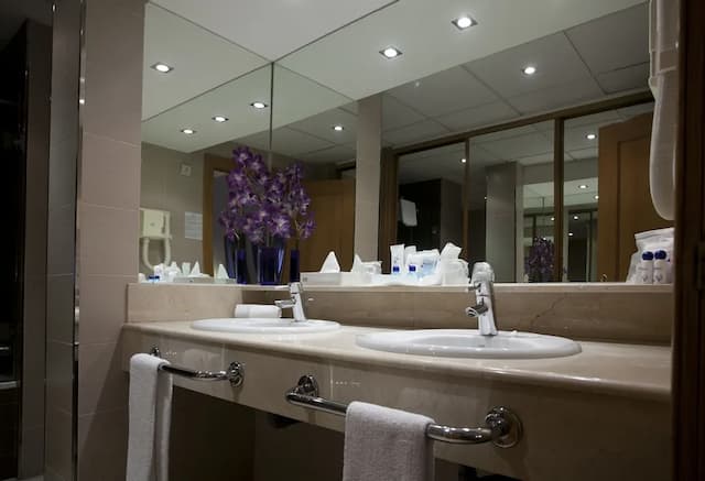 Muralto Madrid Princesa-Family Apartment (2 adults + 1 child)-4