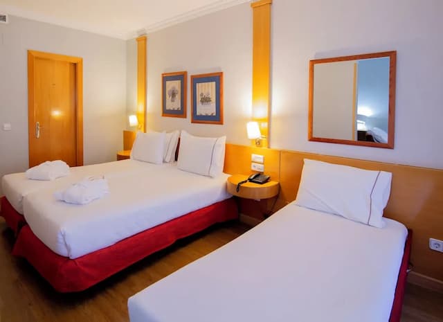 Muralto Madrid Princesa-Family Apartment (2adults +2children // 3 adults+1child)-4