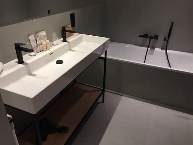 Muralto Madrid Princesa-Junior Suite, 1 King Bed with Sofa bed, Courtyard View (2 Adults - 314911601)-9