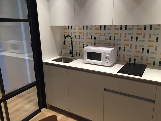 Muralto Madrid Princesa-Junior Suite, 1 King Bed with Sofa bed, Courtyard View (3 Adults - 314914722)-6