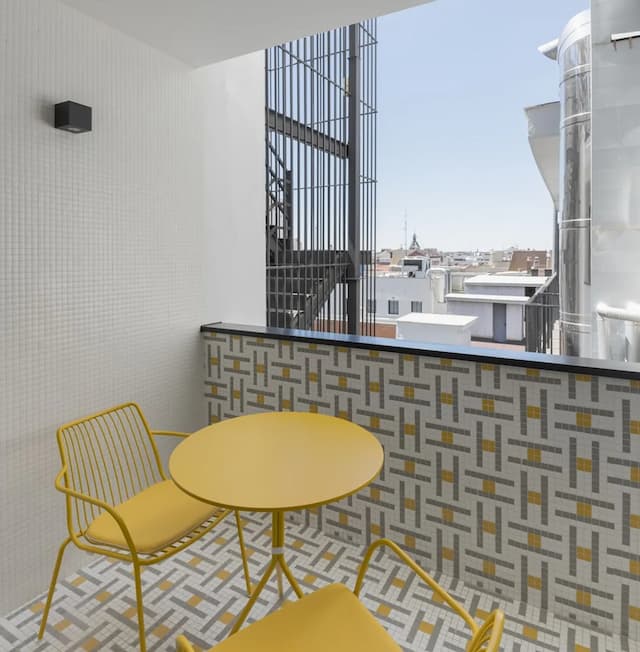 Muralto Madrid Princesa-Junior Suite, 1 King Bed with Sofa bed, Courtyard View (3 Adults - 314914722)-8