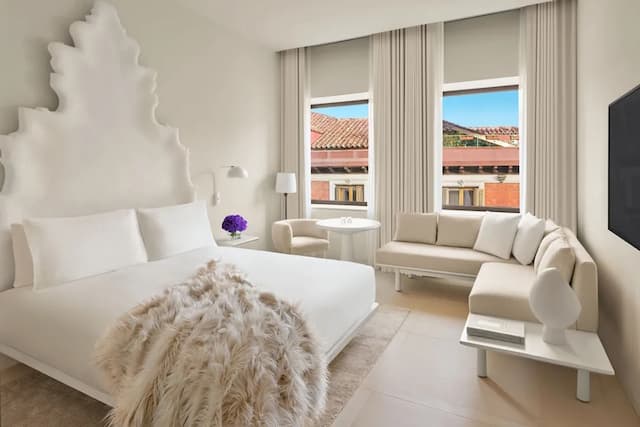 The Madrid EDITION-Deluxe Room, 1 King Bed-1