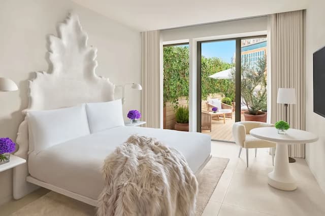 The Madrid EDITION-Studio, 1 King Bed, City View (Terrace)-1