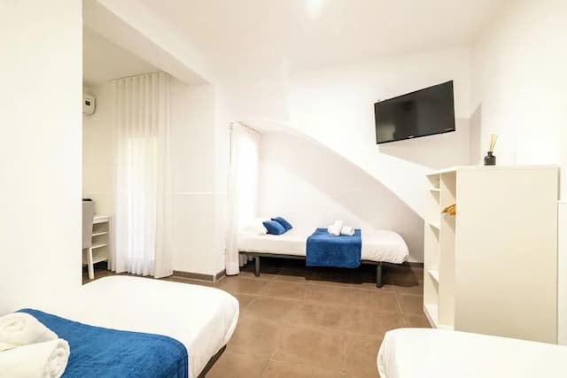 라라몬드 바르셀로나 룸-트리플룸-4