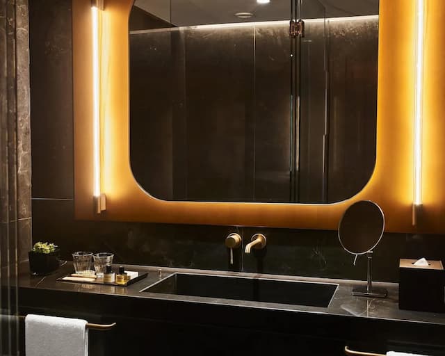 Thompson Madrid, by Hyatt-华丽客房, 1 张特大床-11