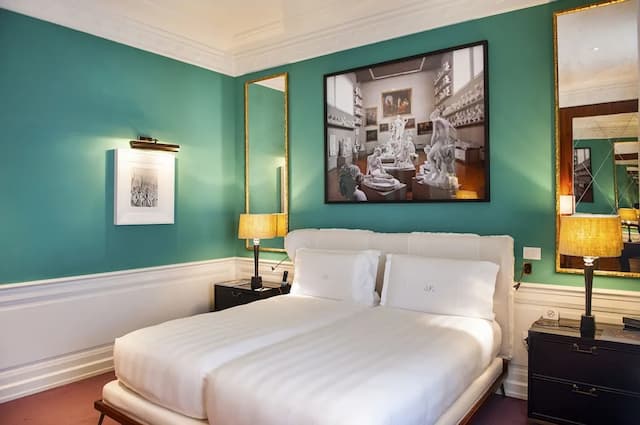 J.K. Place Roma-Deluxe Double Room-4