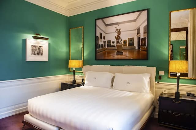 J.K. Place Roma-Deluxe Double Room-2