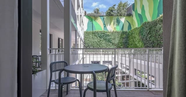 Palazzo Viridis-Deluxe Double Room, 1 Queen Bed, Balcony, Courtyard View-3