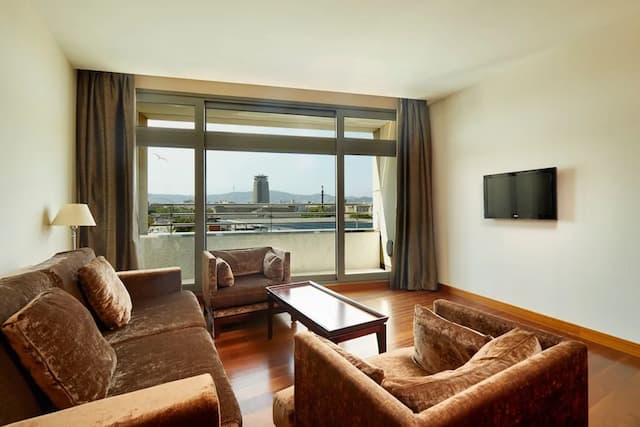 歐洲之星瑪蓮娜大飯店-都會套房 (Quadruple)-4