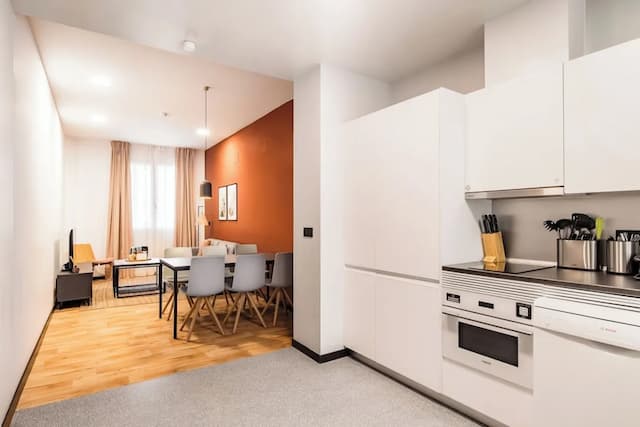 Bob W Arte-Roomy Family Apartment | 2 Bedrooms-10