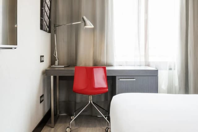 Hotel ILUNION Suites Madrid-Double Room-3