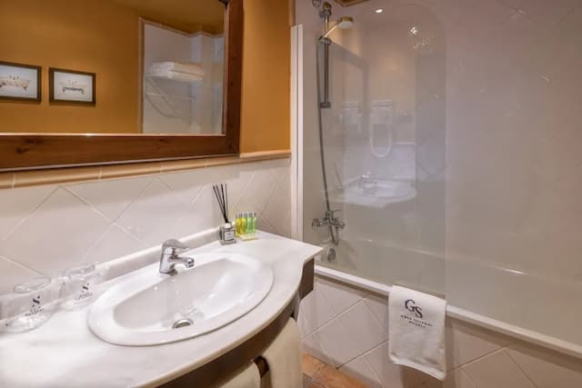 그란 호텔 레이 돈 하이메-클래식 더블룸-7