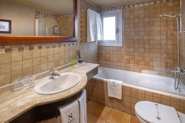 그란 호텔 레이 돈 하이메-클래식 더블룸-11